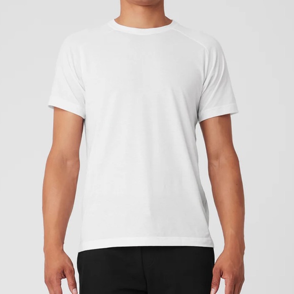 ALO Yoga Triumph Crew Neck Tee - Picture 1 of 2